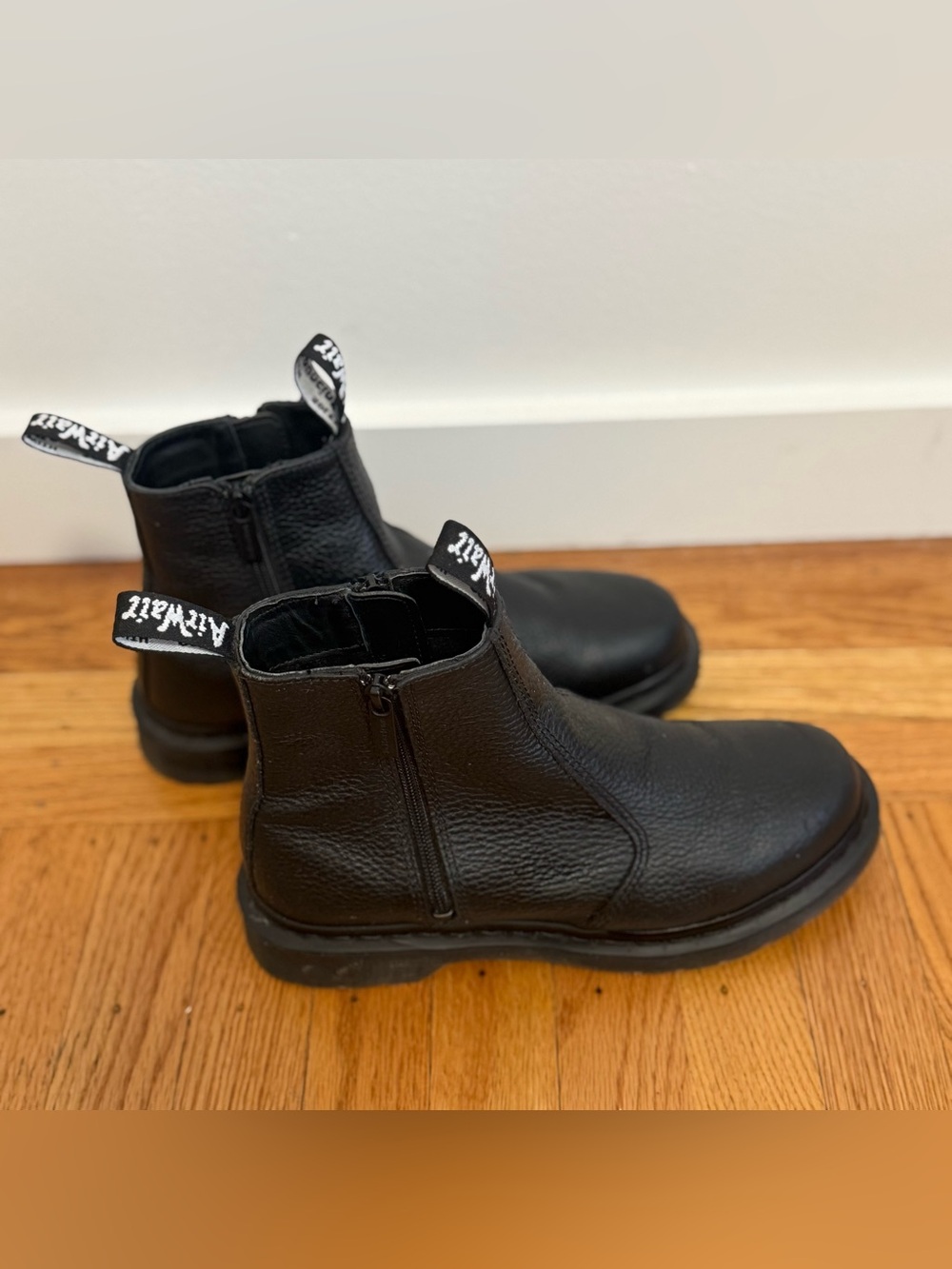 Dr. Martens Women's 2976 Zip Chelsea Boots